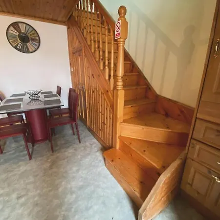 Holiday Home Apartment Miltown Malbay Apartamento